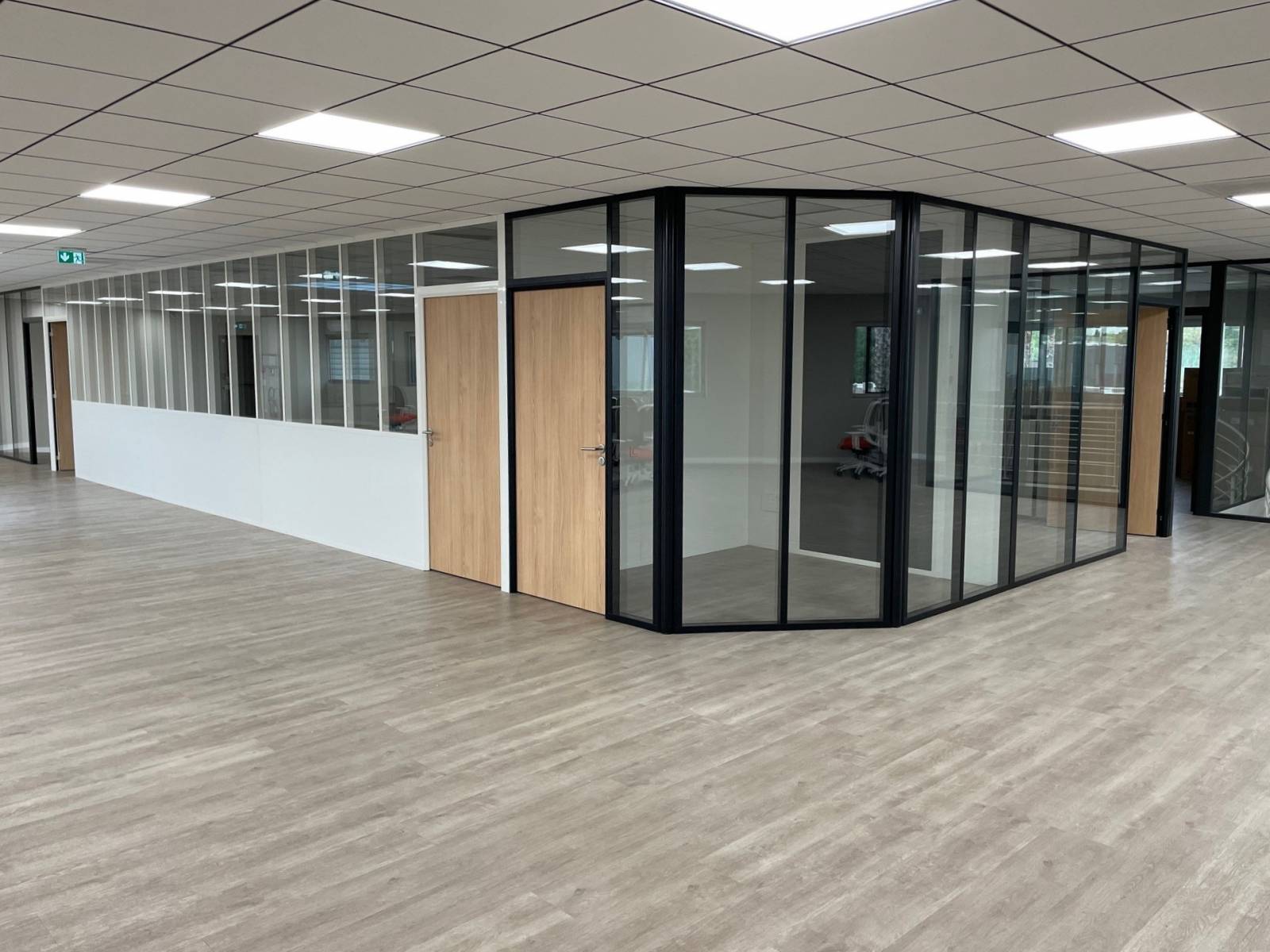 Création de bureaux pour une entreprise situé à Mauguio proche de Montpellier - 34