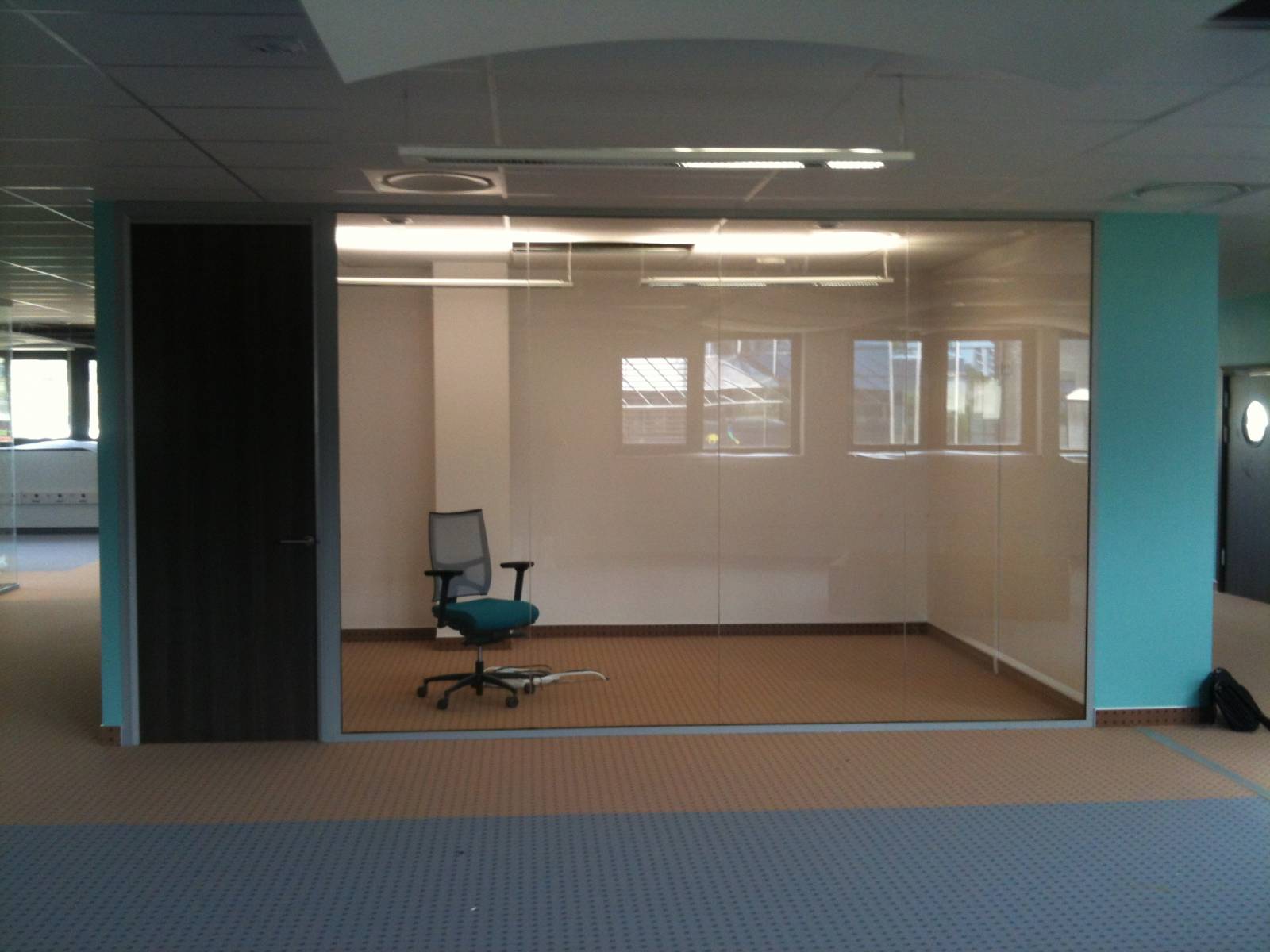 Cloisons vitrées acoustique bureau Montpellier