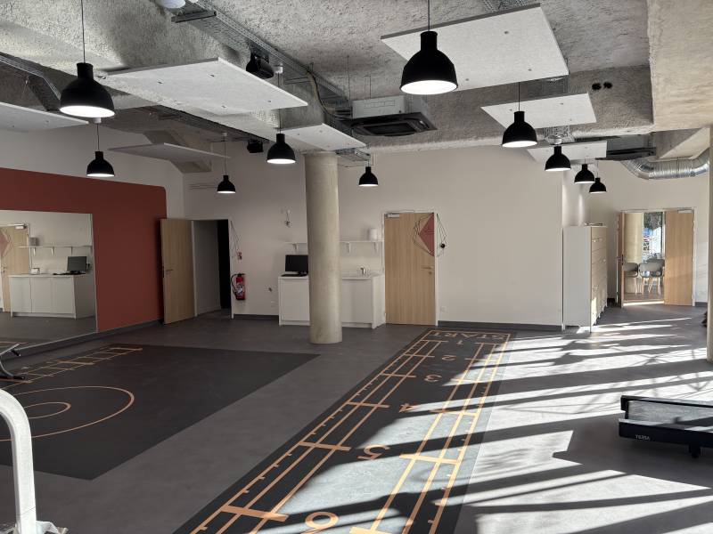 Aménagement de salle de sport avec sol PVC spécifique à Montpellier